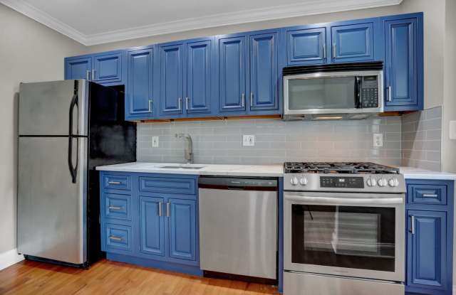 Charming Row House in Baltimore, Maryland Gallery 3