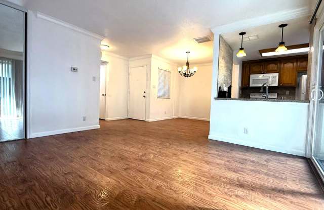 Charming 1 bed 1 bath condo on bottom floor photos photos