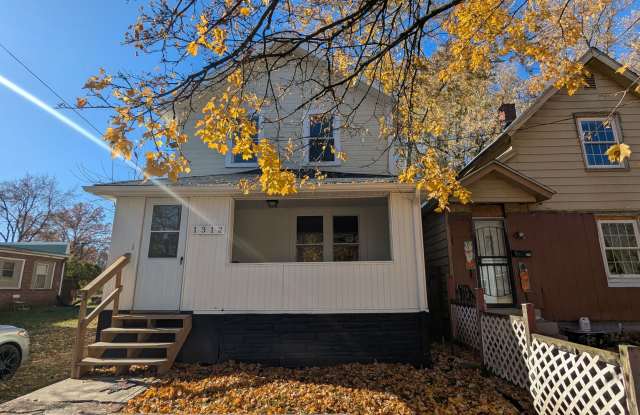 Welcome to your charming home located in the vibrant city of Akron photos photos