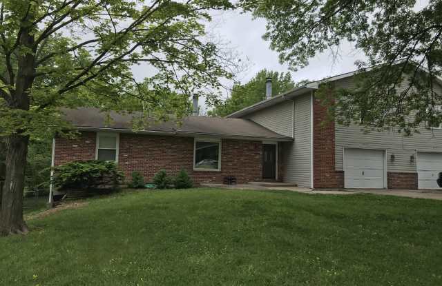 4733 Apple Tree Ln photos photos