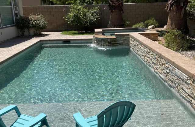 60880 Azul Court Gallery 4