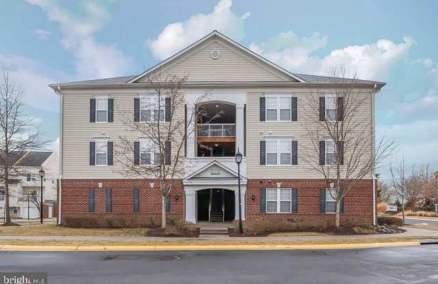 42435 HOLLYHOCK Terrace unit: 303 - 42435 Hollyhock Terrace, Brambleton, VA 20148