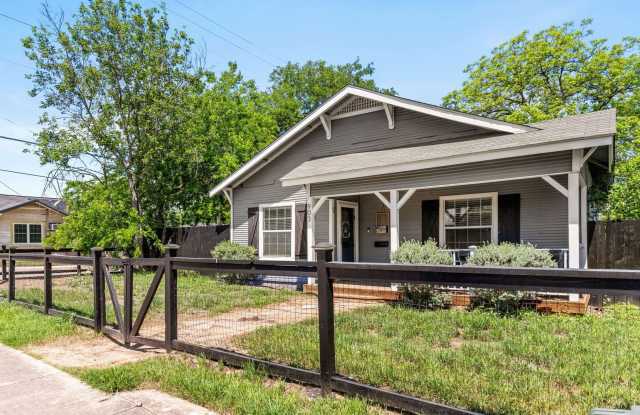 903 Potomac Gallery 2
