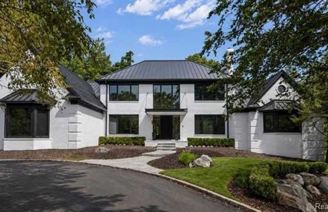 14 Beresford Court Gallery 2