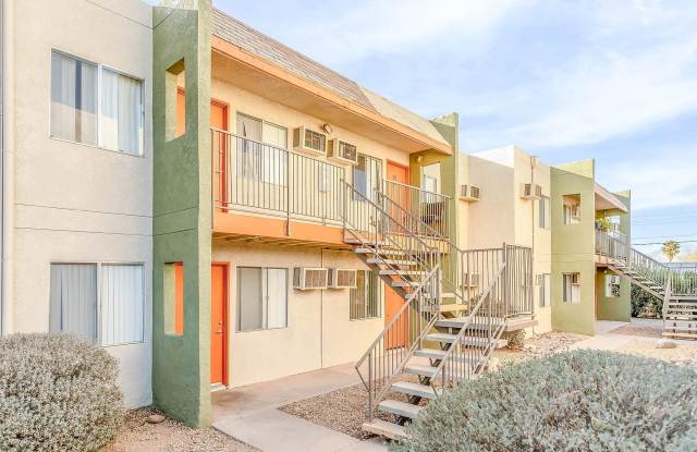 Sunset Vista Apartments Gallery 4