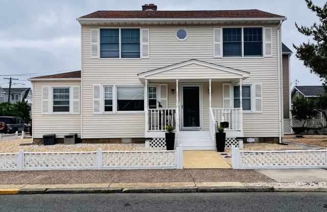 1100 Barnegat Avenue - 1100 Barnegat Avenue, Seaside Park, NJ 08752 1100 Barnegat Avenue - 1100 Barnegat Avenue, Seaside Park, NJ 08752