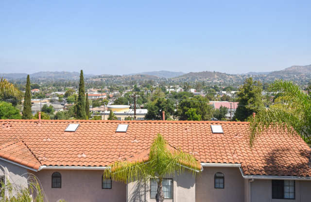 Beautiful Escondido Townhouse with beautiful View! photos photos Beautiful Escondido Townhouse with beautiful View! photos photos
