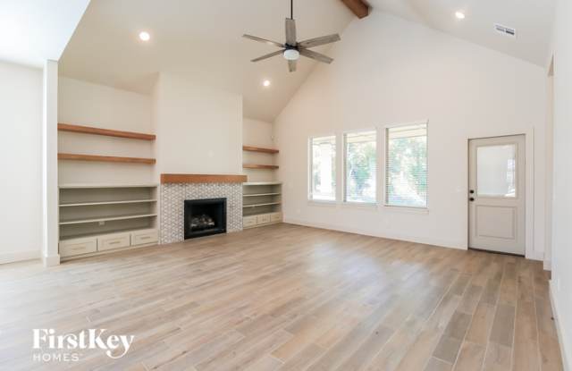 824 East Barajas Terrace Gallery 3