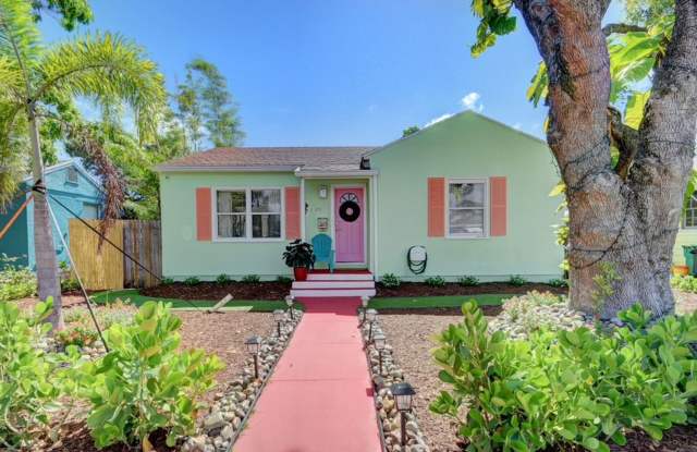 Charming 2BR House in Lake Worth Beach photos photos
