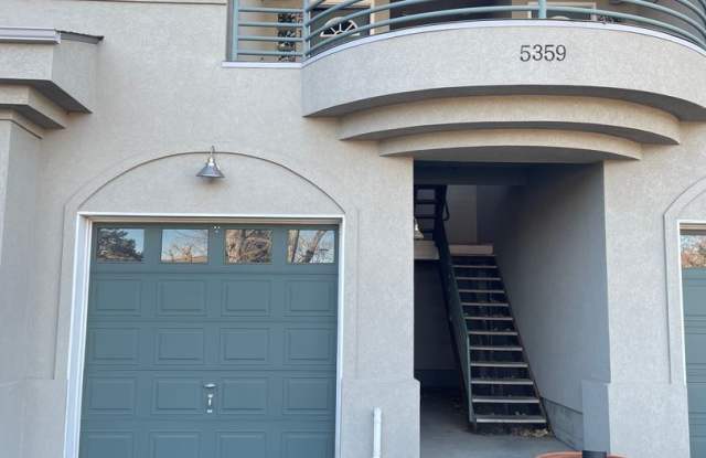 3BR/2BA Condo near Olde Town Arvada!! - 5359 Balsam Street, Arvada, CO 80002