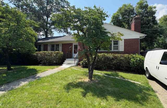 9702 SINGLETON DR photos photos