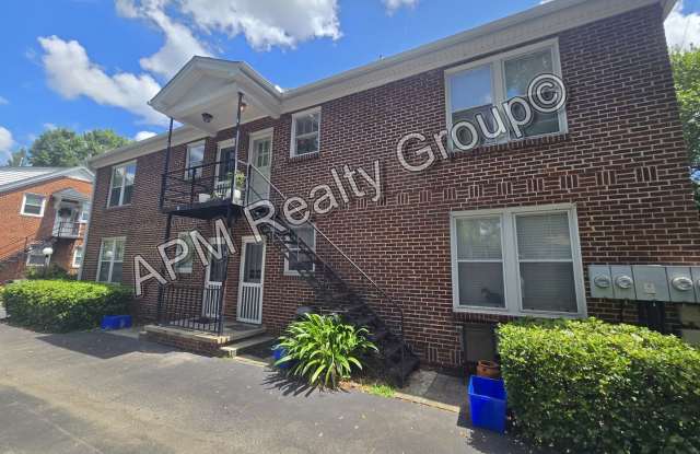 Upstairs condo in Earlewood Commons photos photos