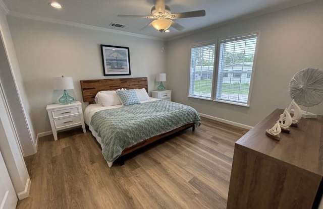 19100 Meadow Brook Court Gallery 1