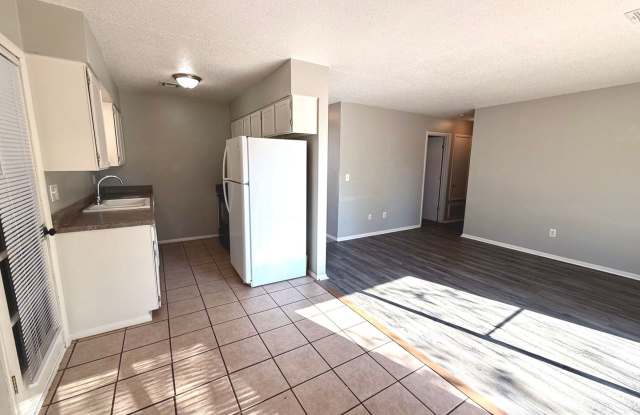 Cute 3BD 1BA Home w/ Bonus Room in Midwest City!!! Gallery 3