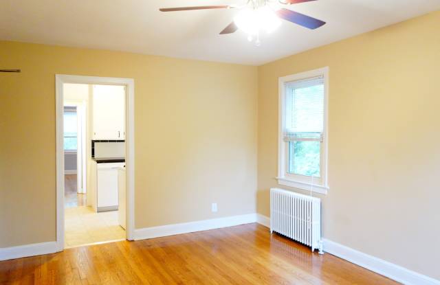 8210 Greenwood Avenue D&G PROPERTIES LLC photos photos