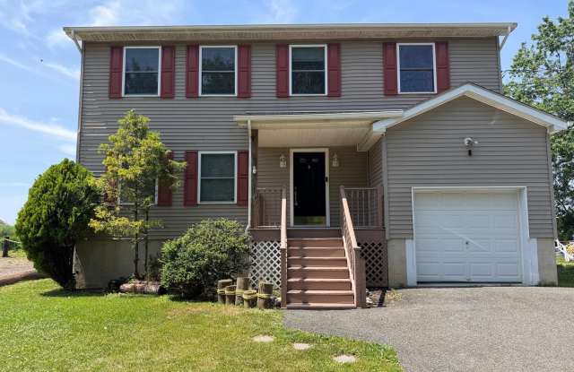 132 RIVERVIEW Avenue photos photos