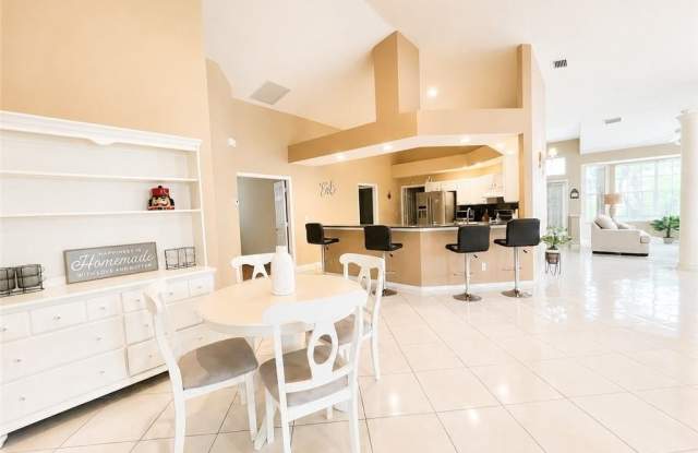 436 Crossfield Cir Gallery 4
