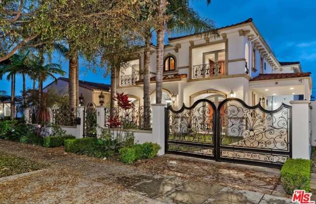 332 S Almont Dr Gallery 2