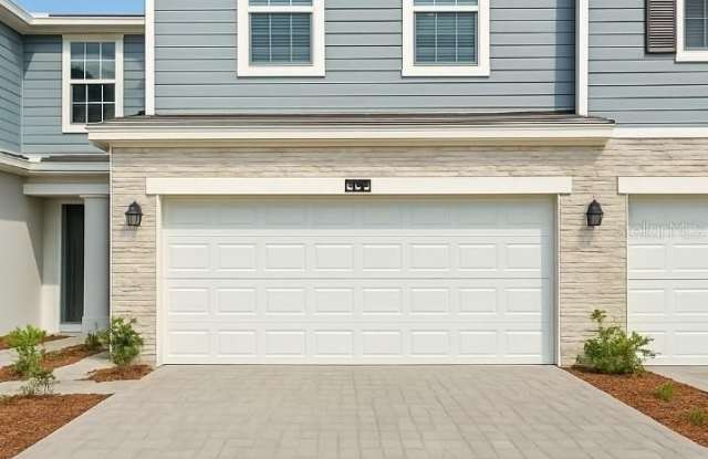 274 THOMPSON VILLAGE AVENUE photos photos