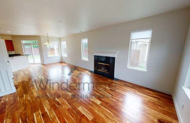 735 SE Quail Run *Located in Phase VI of the Villages of Garrison Creek* Gallery 3