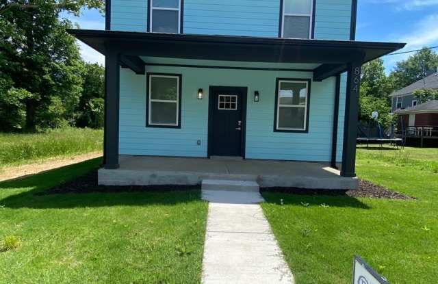 864 N 3rd St photos photos