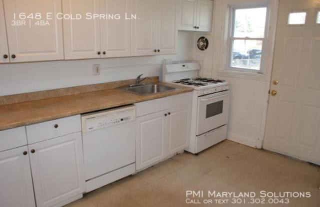 1648 E Cold Spring Ln. Gallery 3