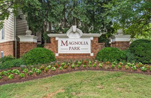 Magnolia Park Townhome in South Park Gallery 1