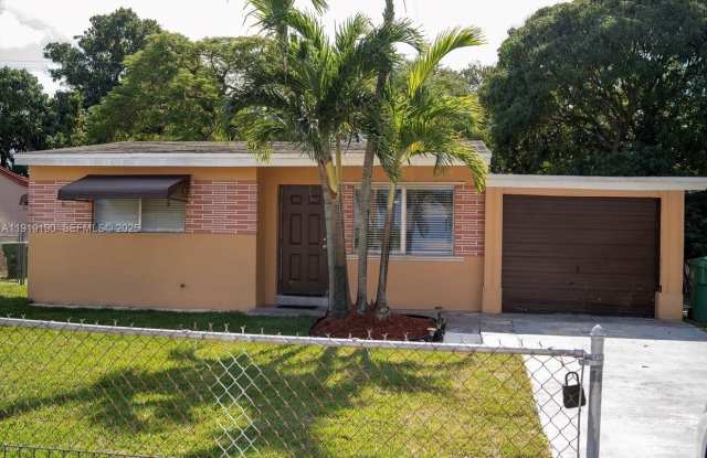 6512 SW 24th St photos photos