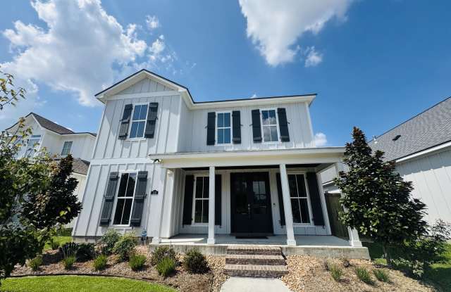 113 Oak Village Drive Gallery 3