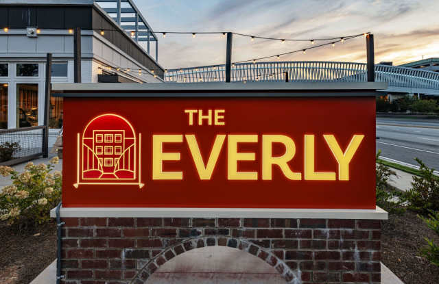 The Everly Gallery 4