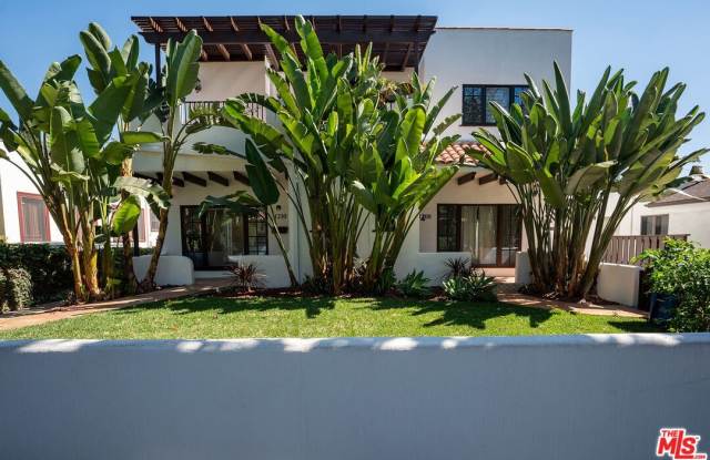 1210 N Poinsettia Dr Gallery 1