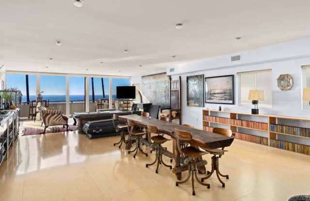 2909 Ocean Front Walk Gallery 4