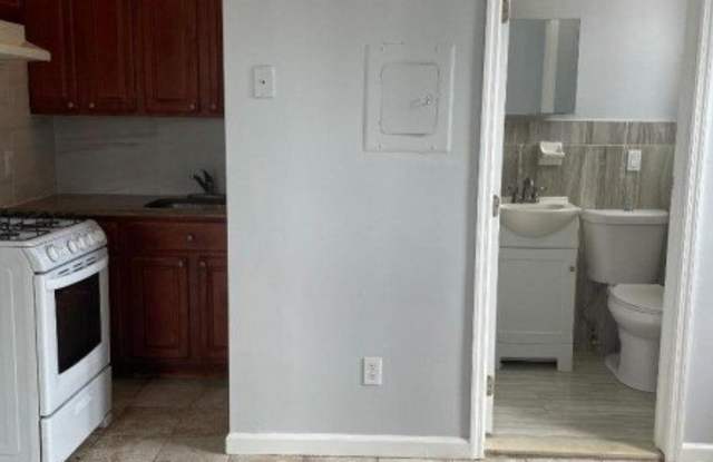 449 Palisade Ave - 449 Palisade Avenue, Garfield, NJ 07026