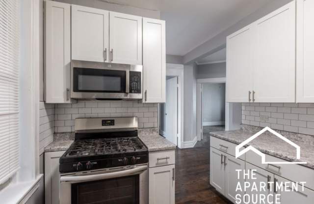 1224 West Rosemont photos photos