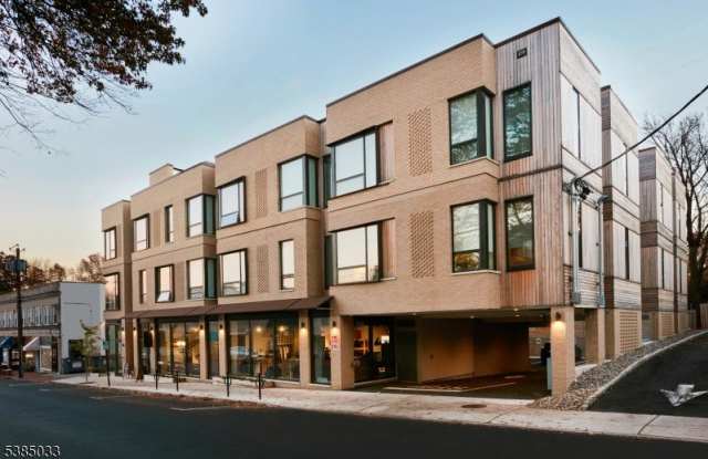 104 Baker Street - 104 Baker Street, Essex County, NJ 07040