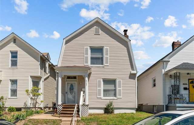 4147 Beethoven Avenue photos photos