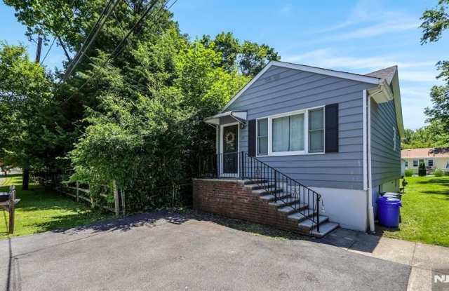 15 Grandview Avenue photos photos