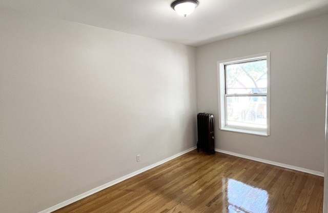 4307 W Augusta Boulevard Gallery 4