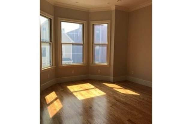 562 East 6th st 2D Gallery 3