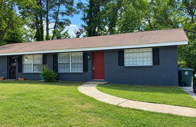 4080 Arbor Place Lane, Unit B: Refreshed 2 Bed / 1 Bath Duplex off Hwy 58 Gallery 1