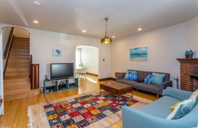 5014 3rd St NW Gallery 2