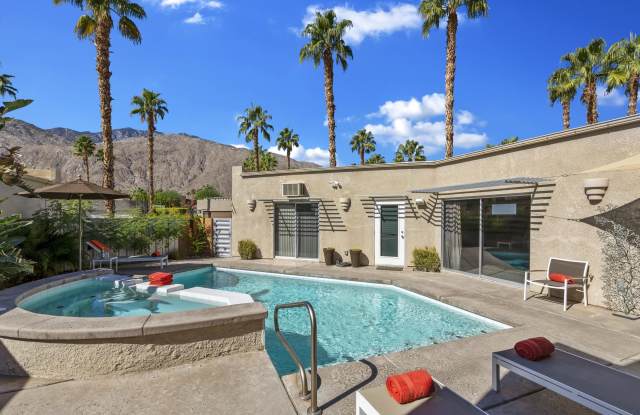 668 Dunes Court Gallery 3