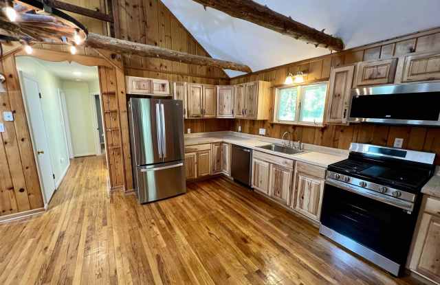 2020 HIDDEN KNOLL DR Gallery 4