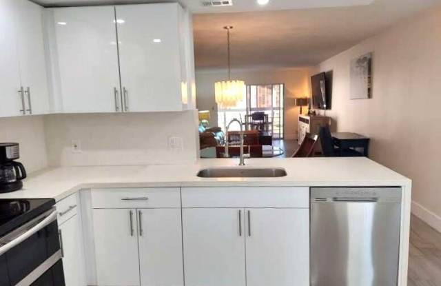 2903 Victoria Circle photos photos