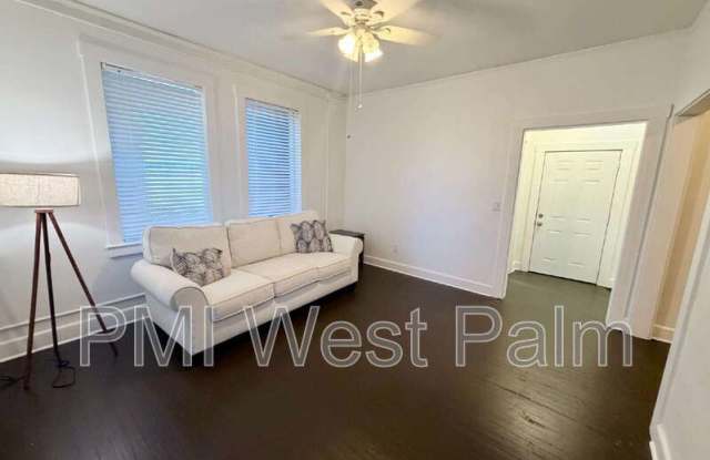 406 Northwood Road Gallery 3