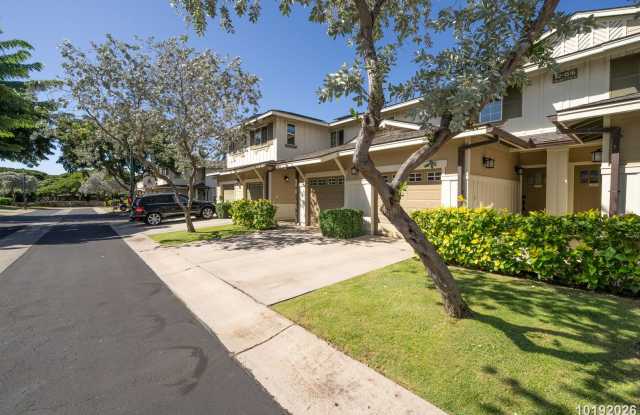 Ko Olina 2BR Townhome: Central AC, Private Lanai, Garage, In-Unit Laundry Gallery 3