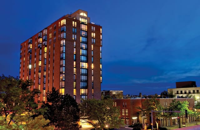 100 Forest Place - 100 Forest Avenue, Oak Park, IL 60303
