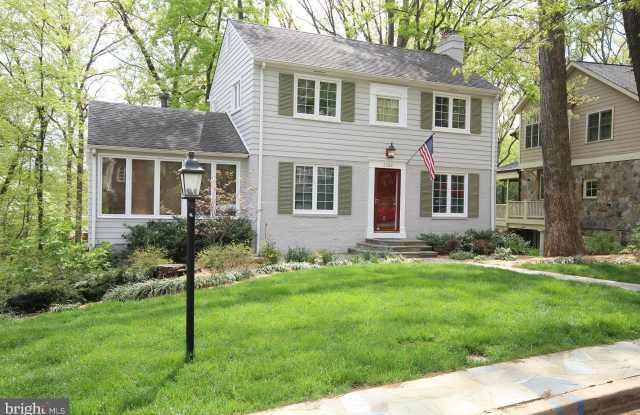 3207 CIRCLE HILL Road photos photos