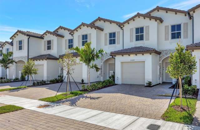 2412 SE 29 STR photos photos