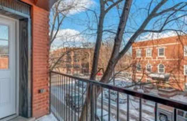 1154 East 54th Place Gallery 3